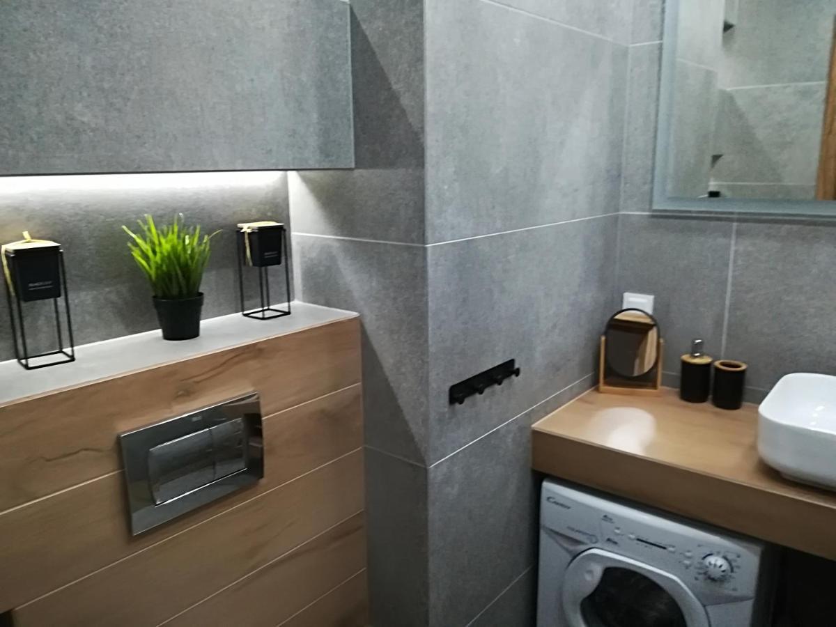 Apartament Wroclaw Centrum Dorzecze Legnickiej Buitenkant foto