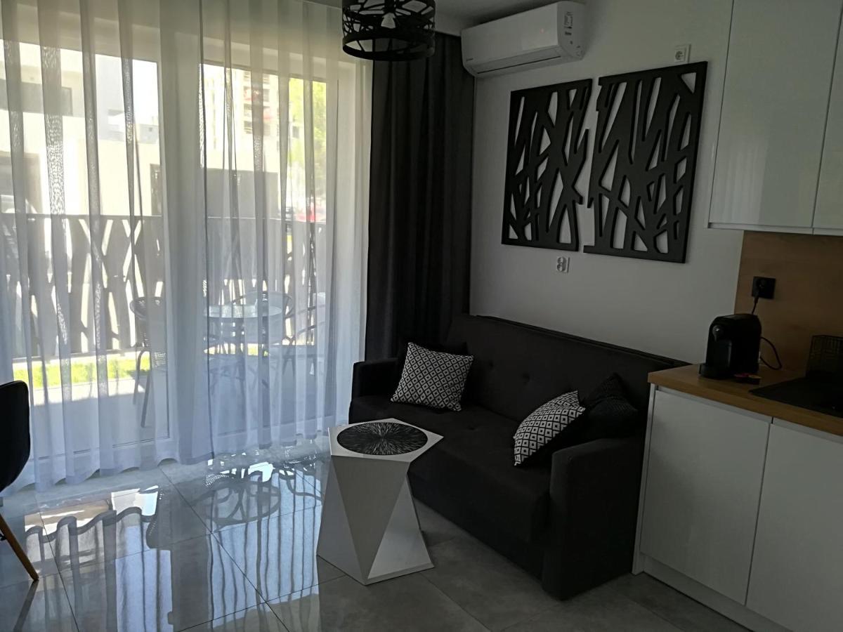 Apartament Wroclaw Centrum Dorzecze Legnickiej Buitenkant foto