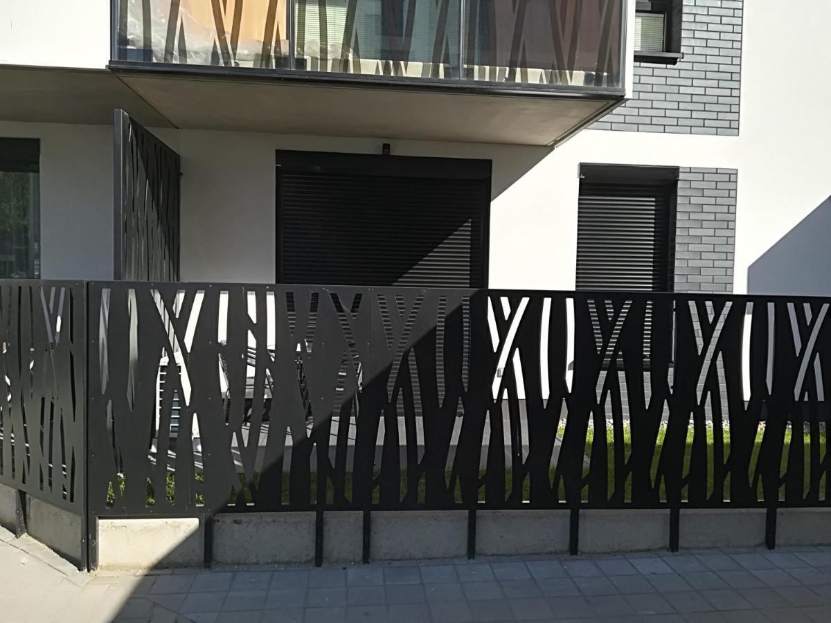 Apartament Wroclaw Centrum Dorzecze Legnickiej Buitenkant foto